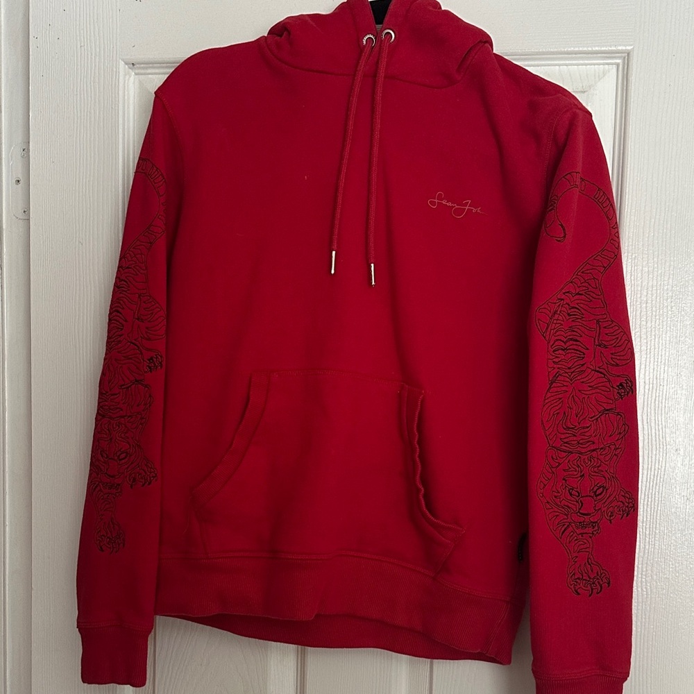 Sean John Red Hoodie with Black Graphic